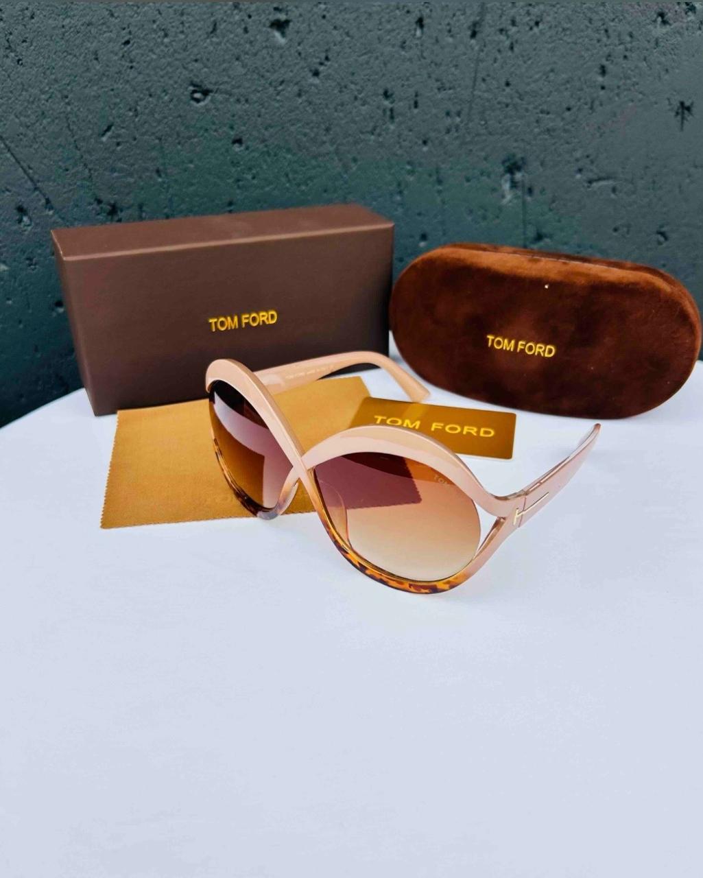 TOM FORD OVERSIZED GRADIENT LUXE SUNGLASSES