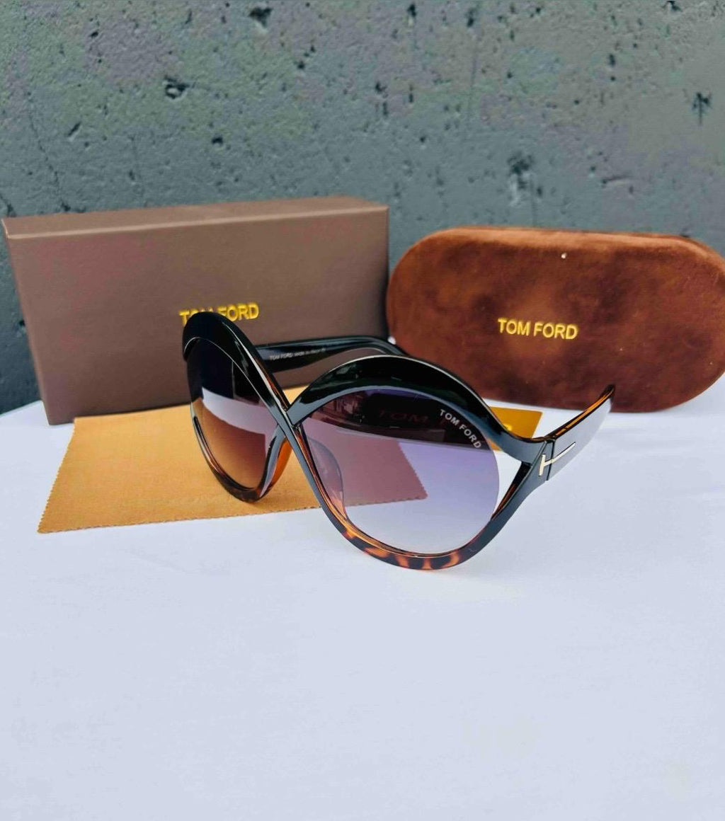 TOM FORD OVERSIZED GRADIENT LUXE SUNGLASSES