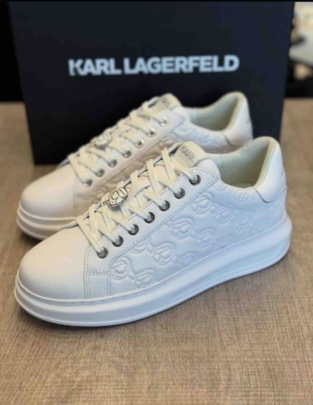 KARL LAGERFELD LOW TOP SNEAKERS